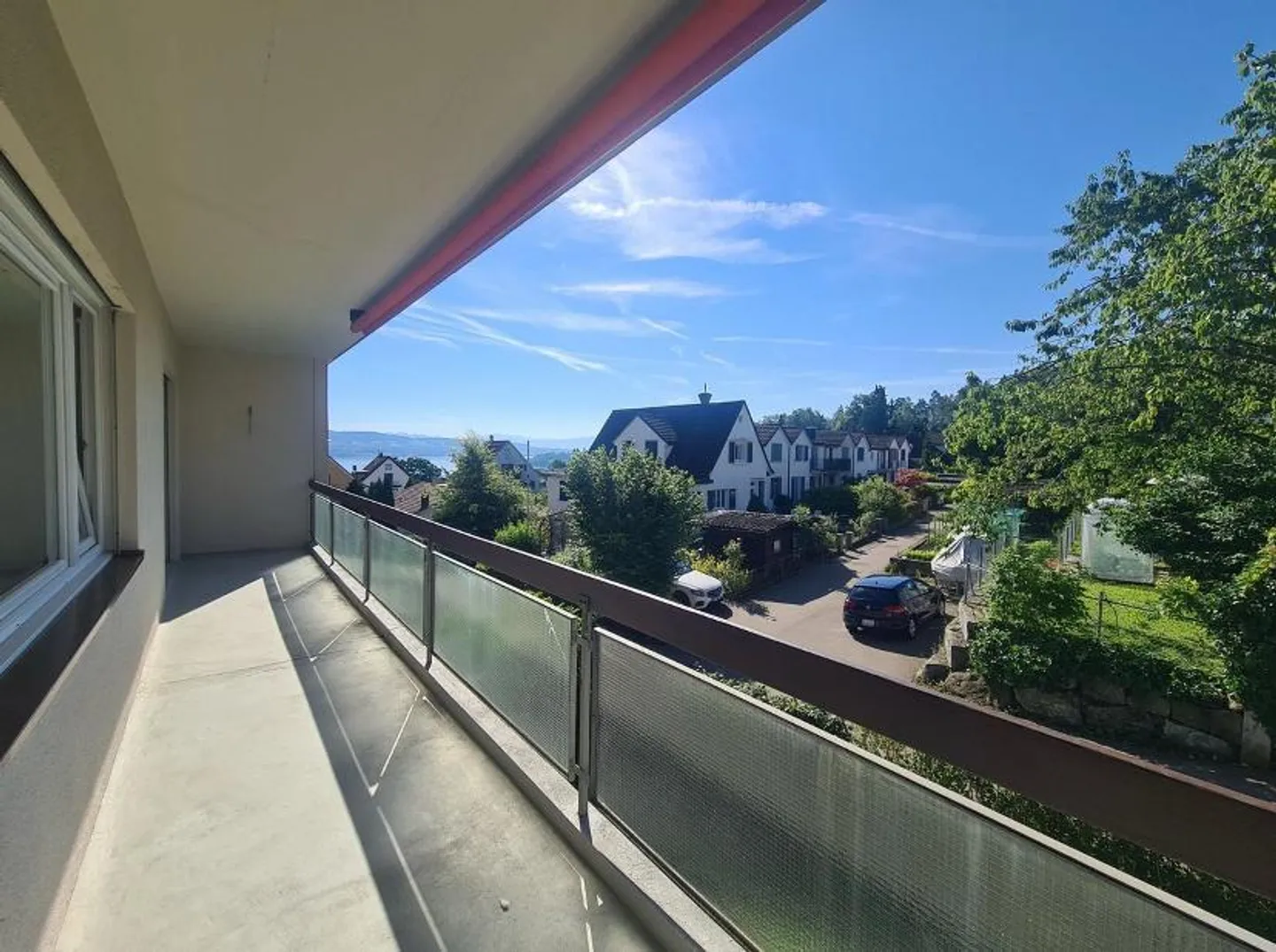 Wohnung mit See- und Bergsicht - Foto 8 von 16