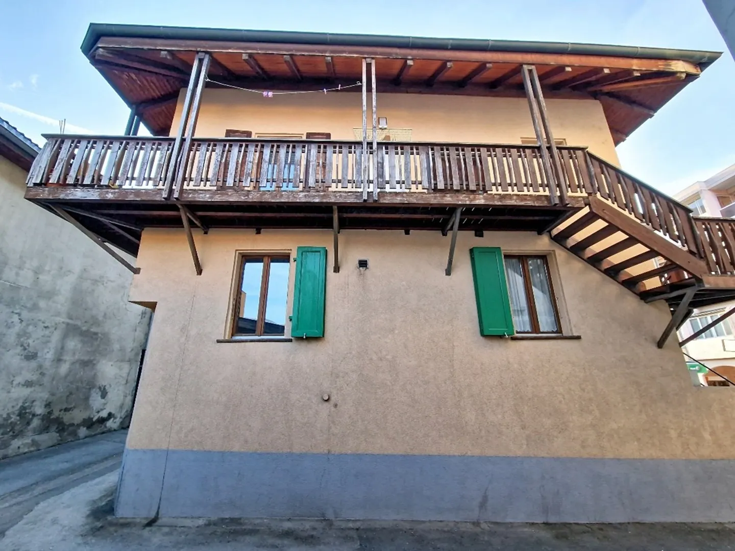 Edificio a uso misto - Foto 6 di 18