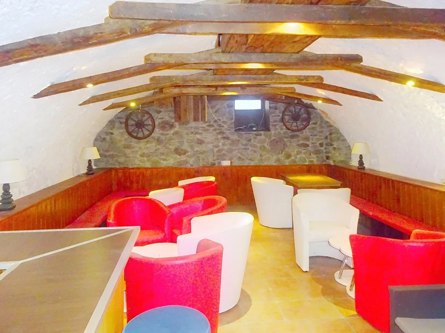 Edificio a uso misto - Foto 10 di 18