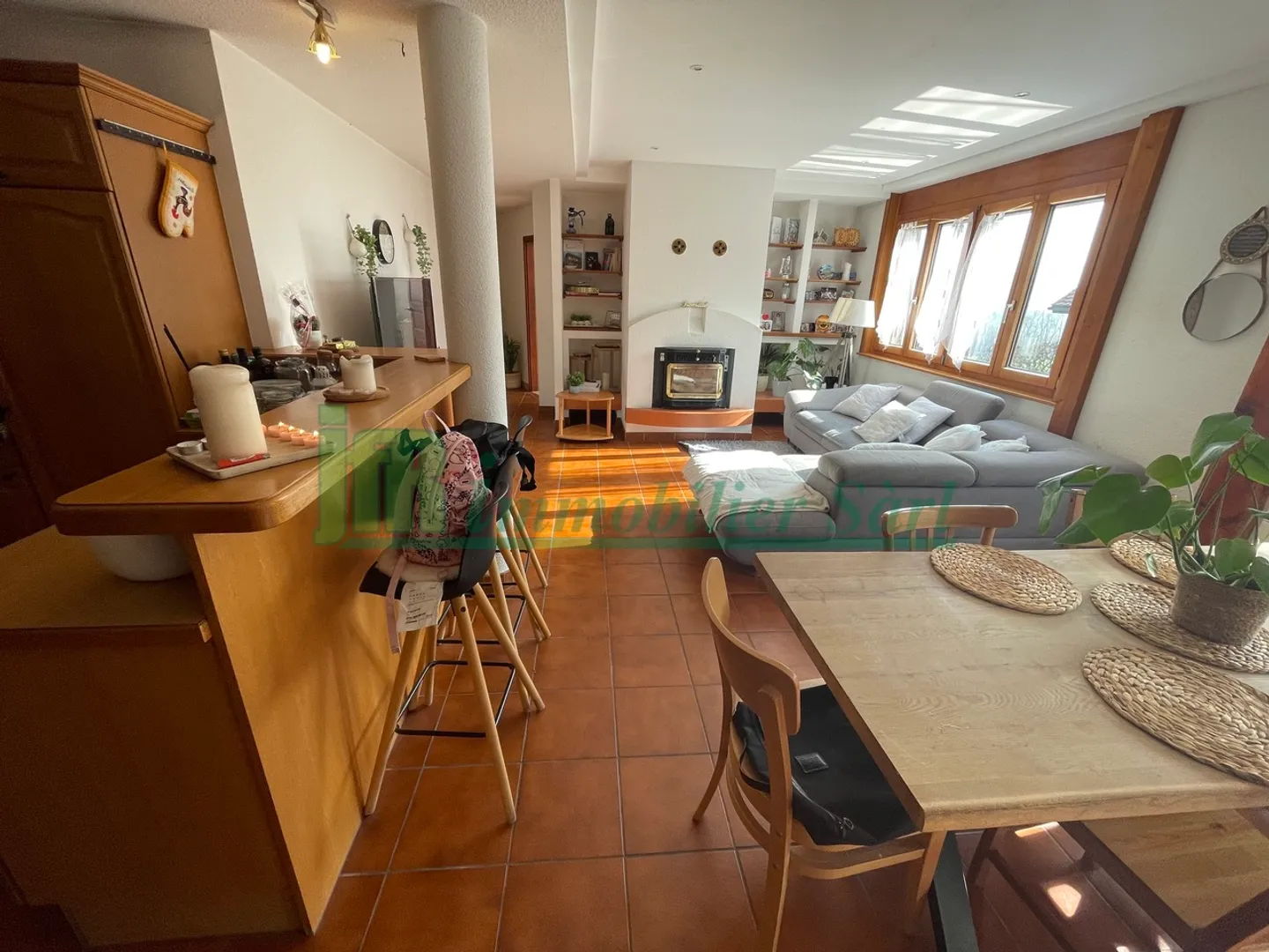Ampio appartamento triplex di 7,5 locali in VENDITA a Essertes. - Foto 8 di 9