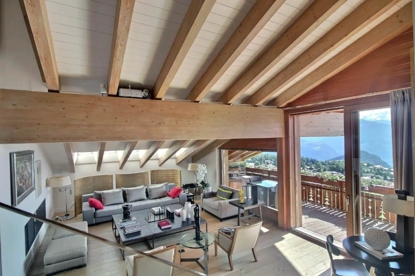 Wunderschöne Penthouse im Herzen von Crans-Montana - Foto 5 von 14