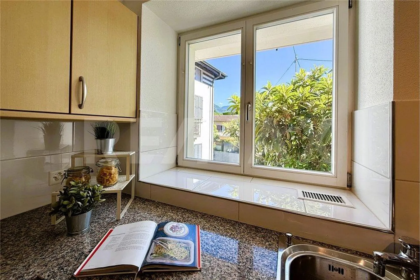 Maison unifamiliale de 4,5 pièces - Photo 3 sur 13