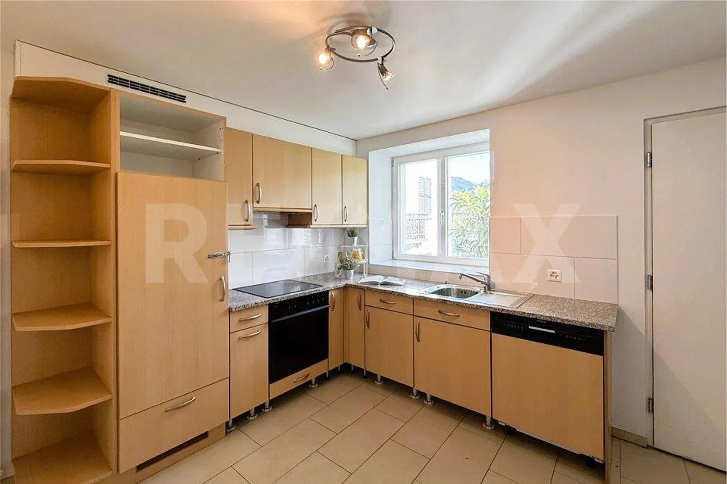 Maison unifamiliale de 4,5 pièces - Photo 7 sur 13