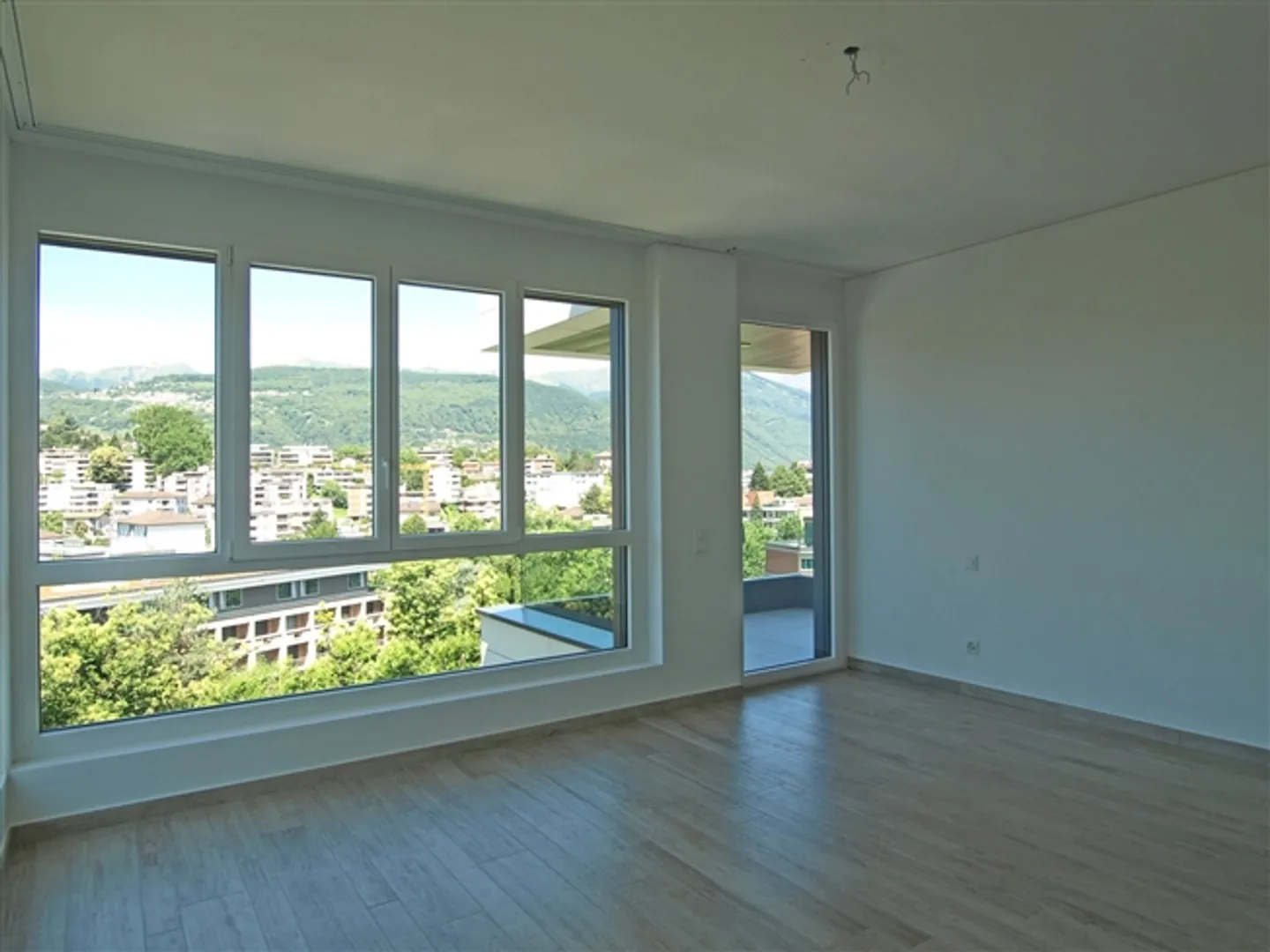 «Lugano 6,5-Zimmer-Penthäuser mit Seeblick - 4 Schlafzimmer» - Foto 9 von 15