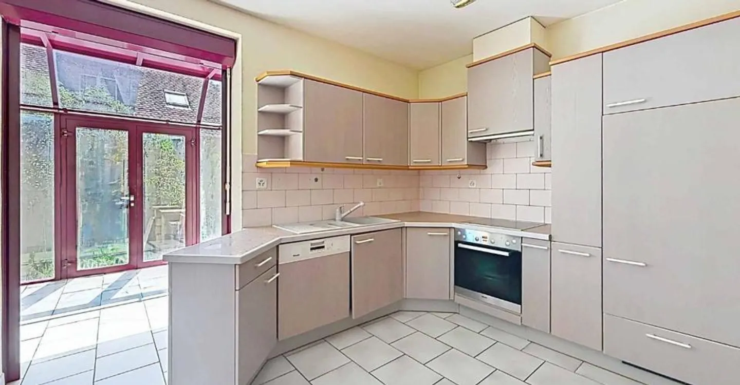 Casa a schiera 5.5 stanze - Foto 3 di 12