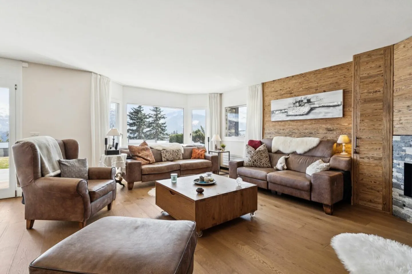 Luxury Chalet with Pool & Views - Photo 6 of 19