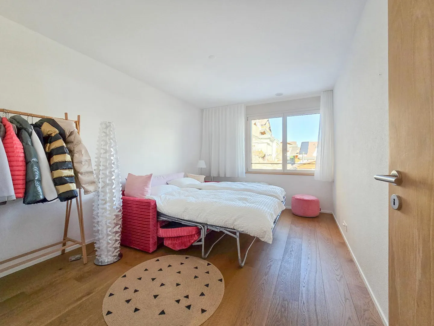 Uniquement comme résidence principale - Appartement moderne de 4,5 pièces au 1er étage - Photo 12 sur 23