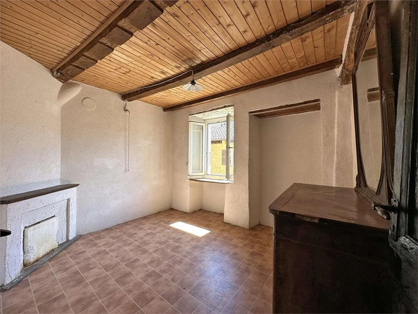 Charmantes Haus mit Privatgarten - Foto 6 von 13