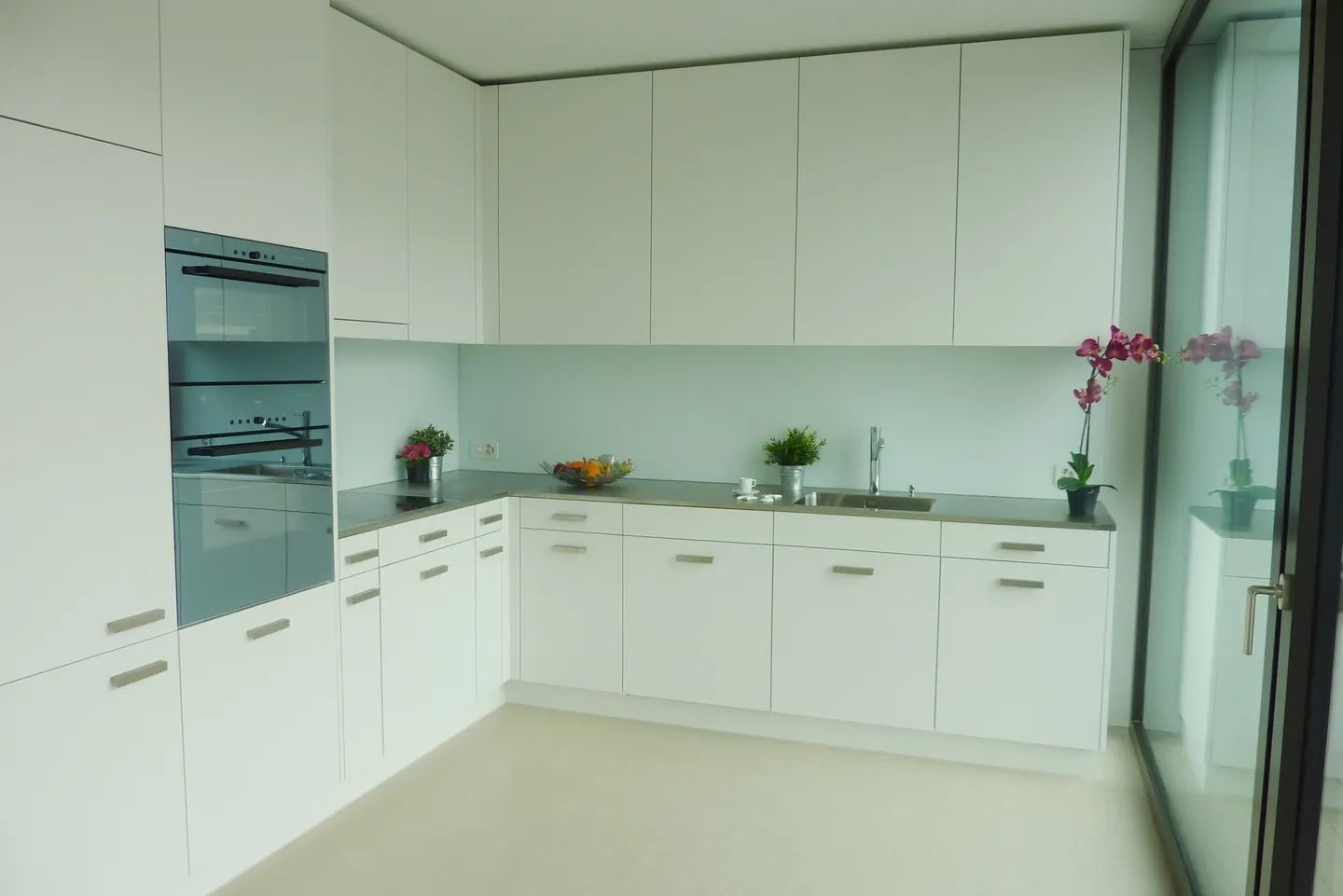 Chic Urbanes Apartment mit Balkon - Foto 4 von 6