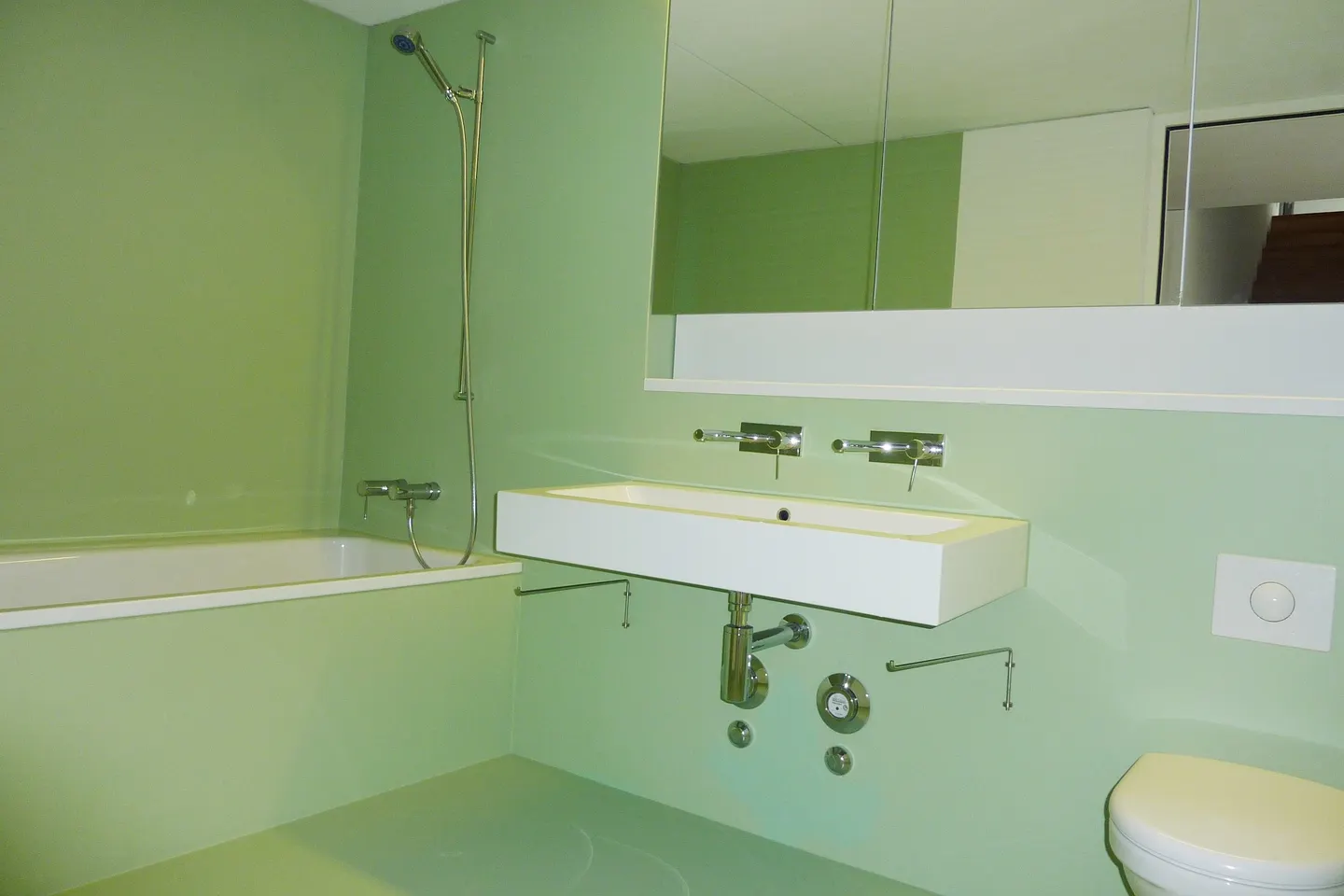 Chic Urbanes Apartment mit Balkon - Foto 6 von 6