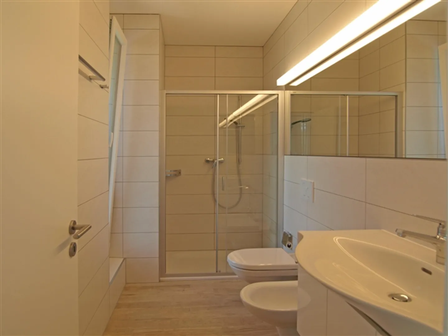 «Lugano 6,5-Zimmer-Penthäuser mit Seeblick - 4 Schlafzimmer» - Foto 13 von 15