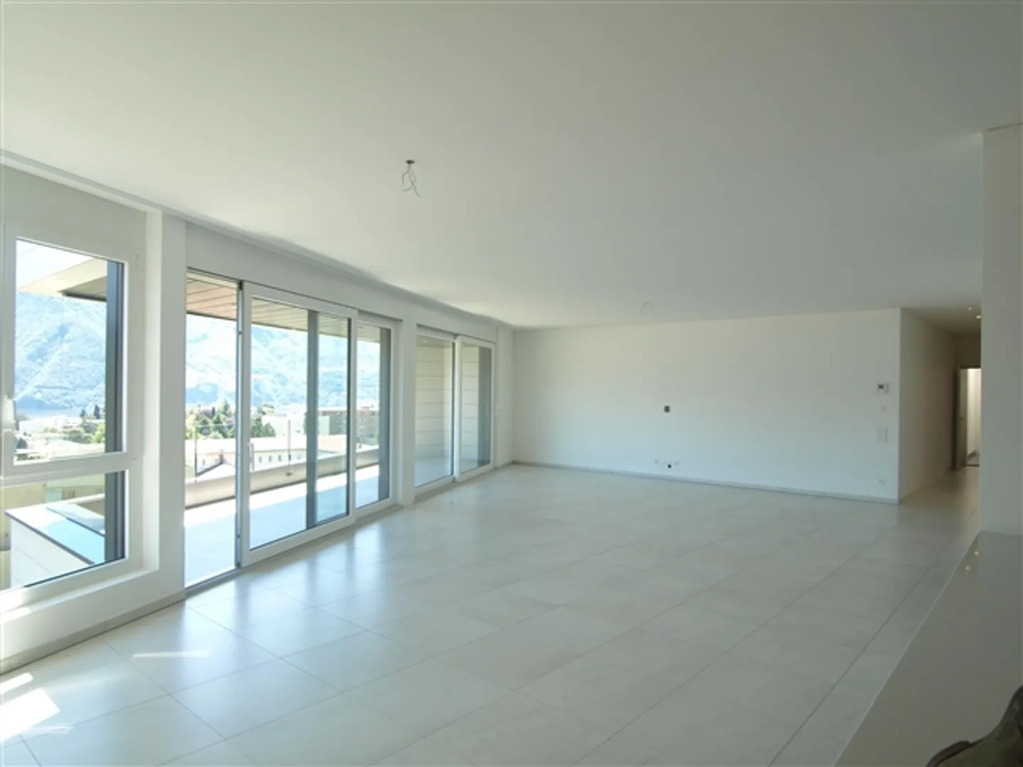 «Lugano 6,5-Zimmer-Penthäuser mit Seeblick - 4 Schlafzimmer» - Foto 14 von 15