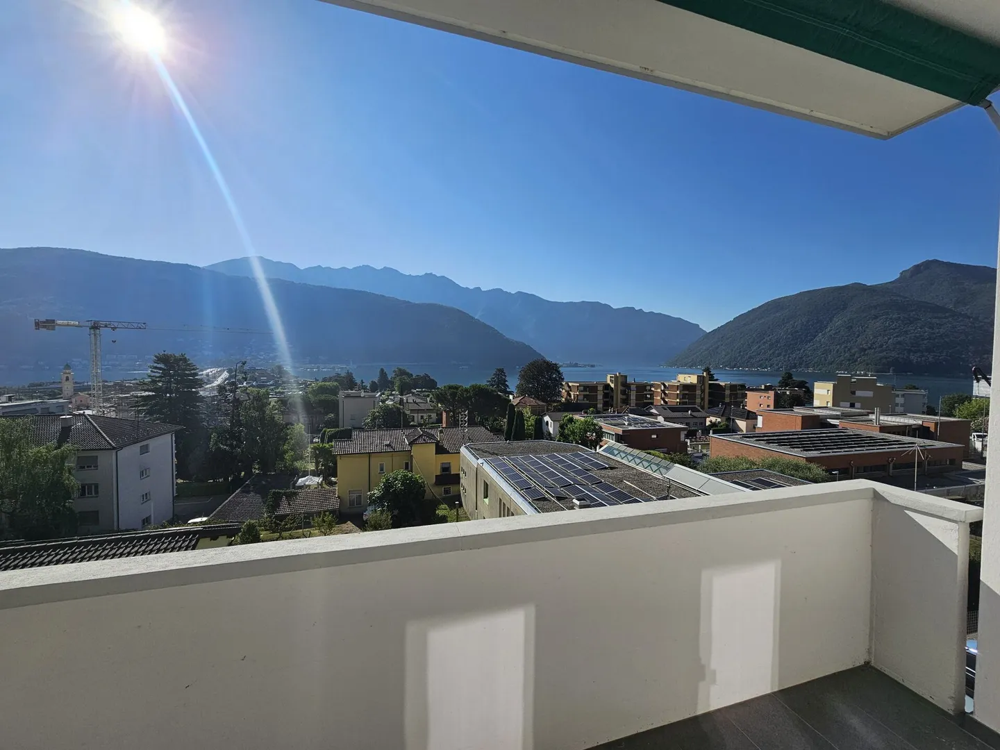 Appartamento Incantevole con Vista Lago - Foto 3 di 5