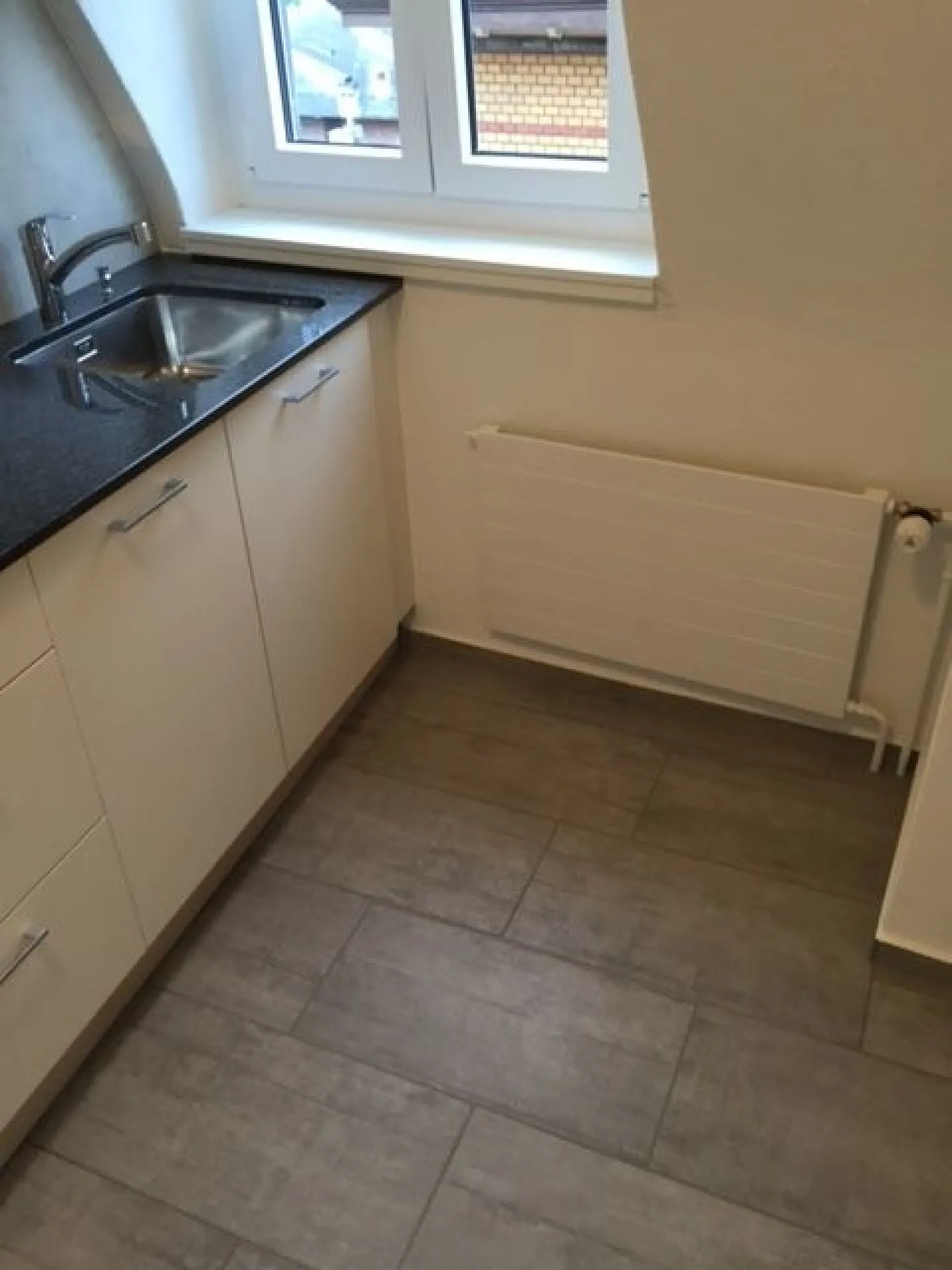 Gemütliche Dachwohnung in Zürich - Foto 4 von 6