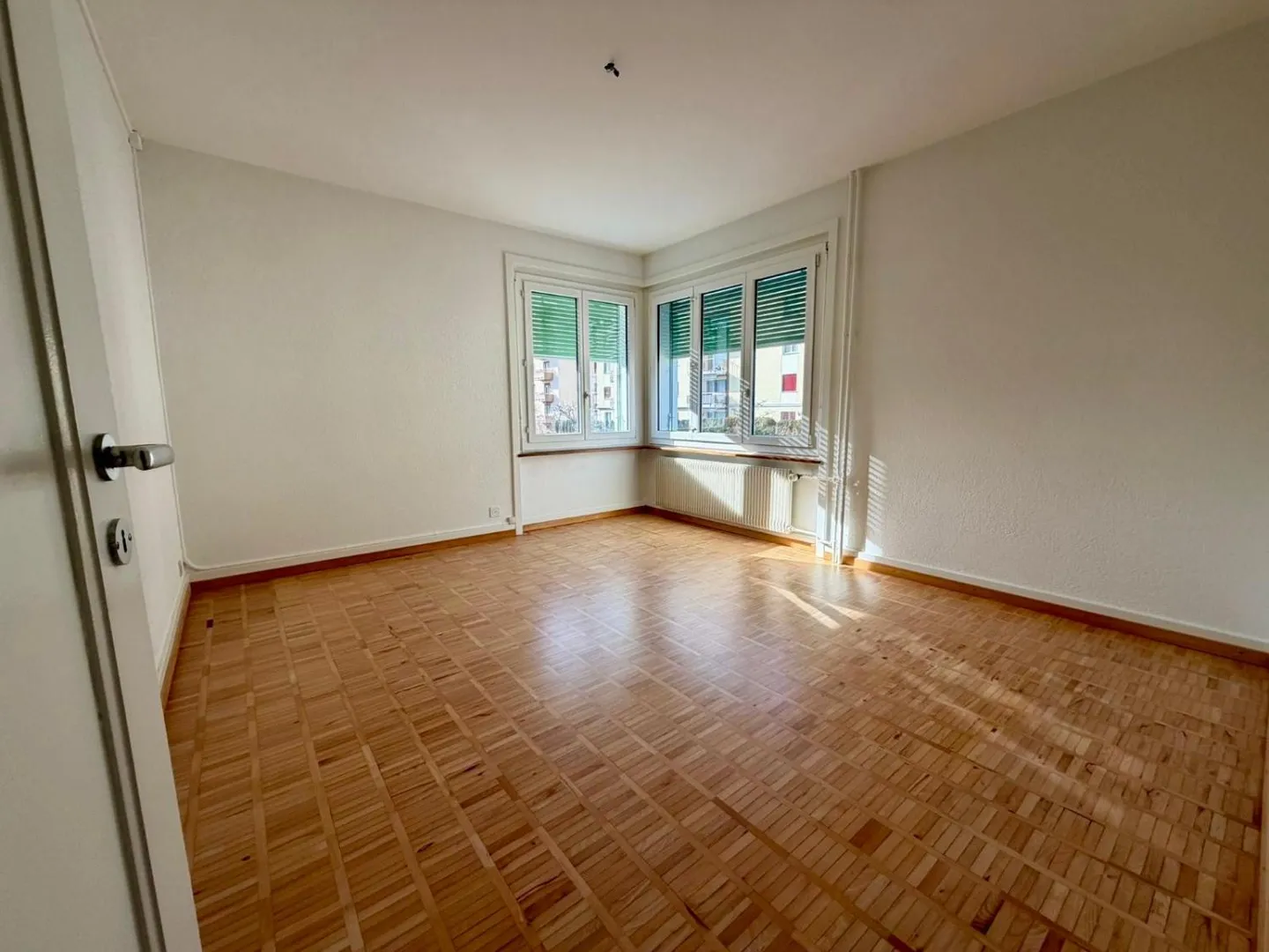 Charming 3-room apartment with a balcony - Photo 6 of 6