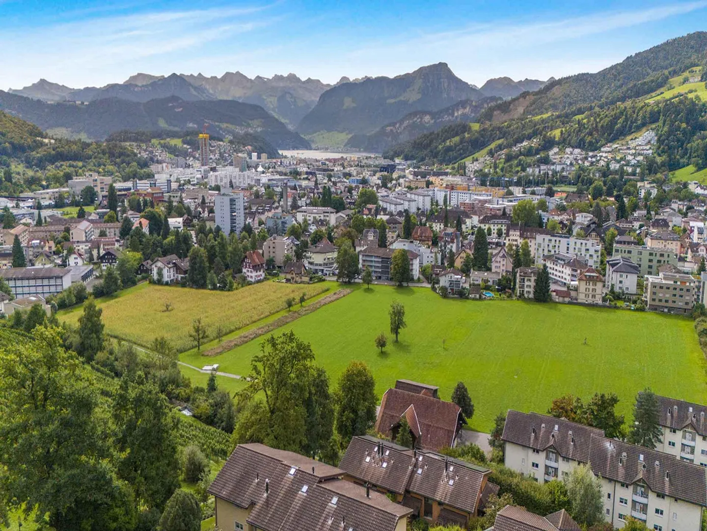 Gartenidyll in Kriens: Reiheneckhaus mit Weitsicht - Foto 4 von 4