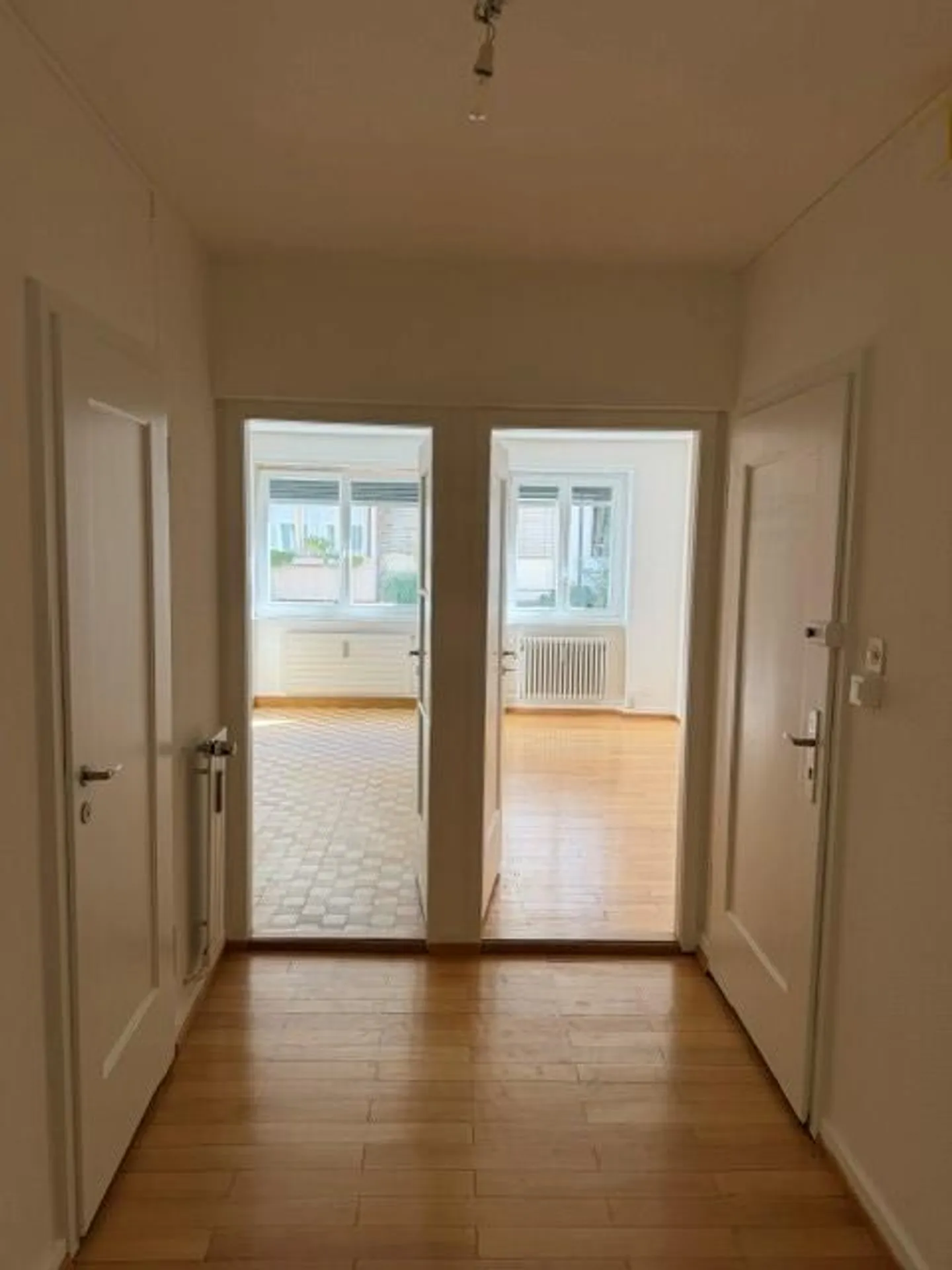 Charmante Wohnung in Basel - Foto 3 von 8