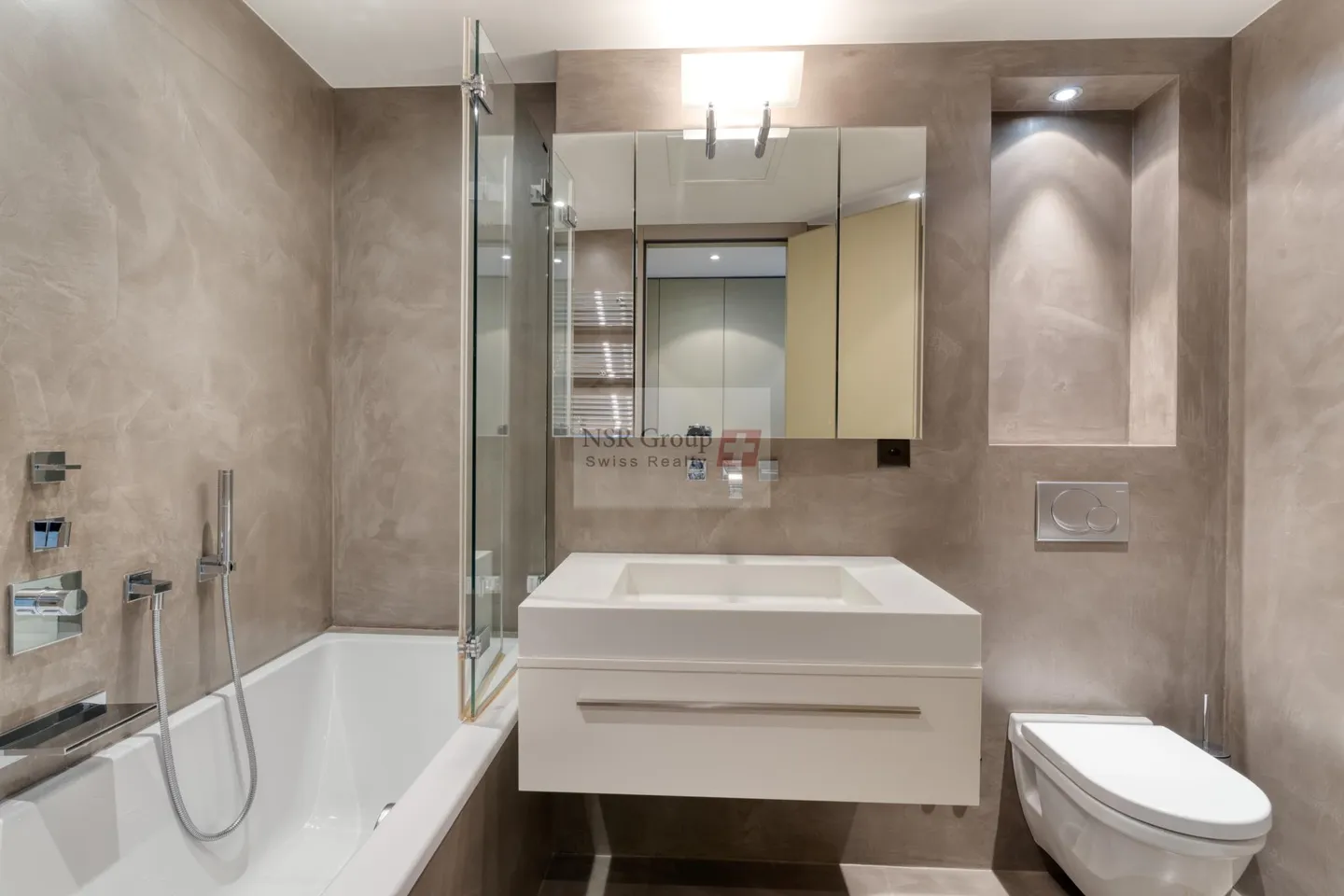 Bell'appartamento a Miremont - Appartamento ristrutturato con vista panoramica a 270 gradi - Esclusivo - Foto 8 di 8