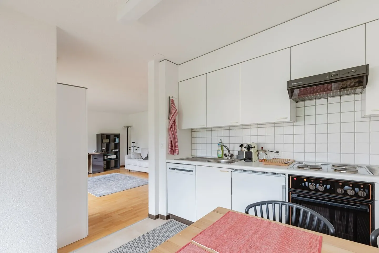Charmante 1.5-Zimmer Wohnung - Foto 3 von 6