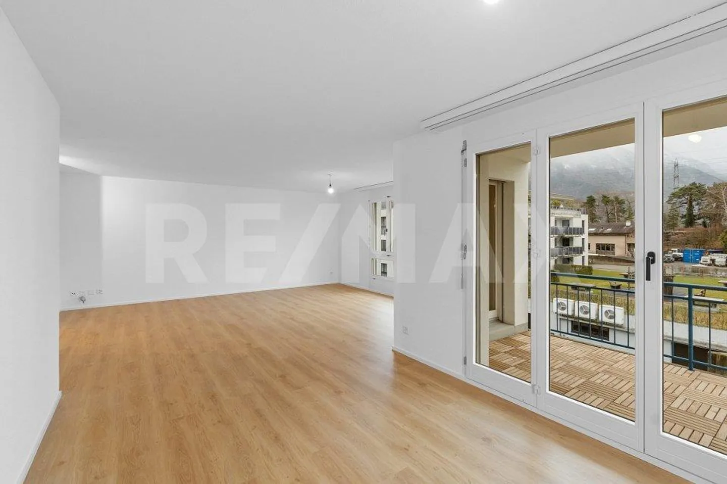 4 ½-Room Apartment - freshly renovated & ready to move in - Photo 5 of 13