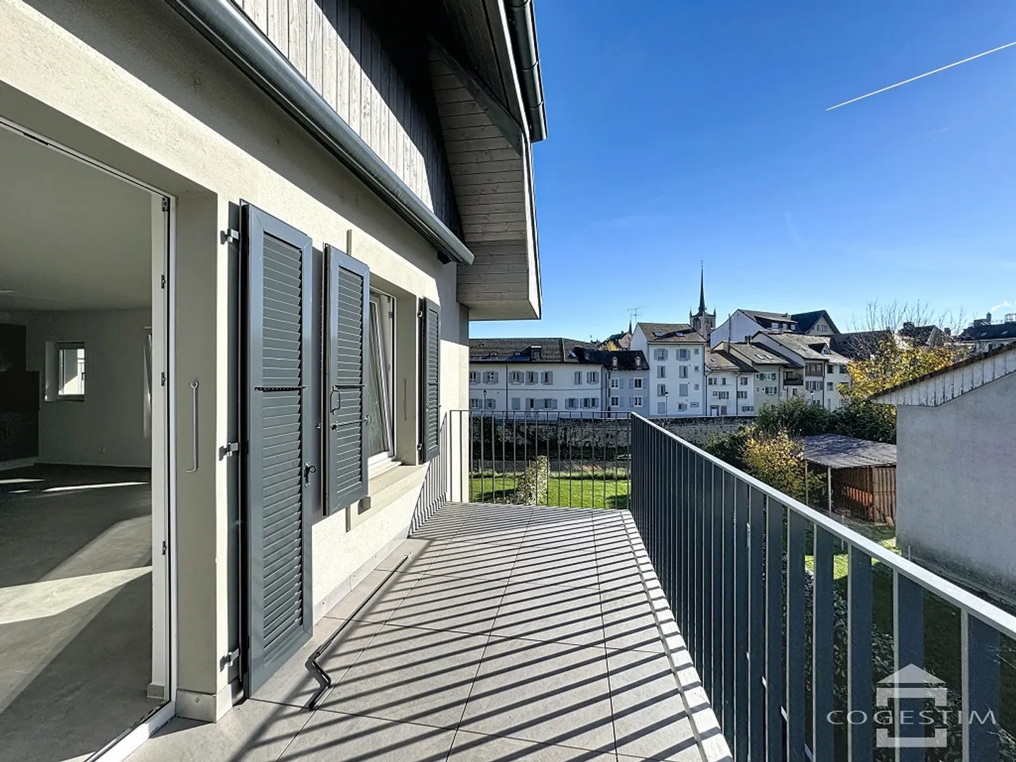 3.5 Room Apartment - Photo 2 of 13