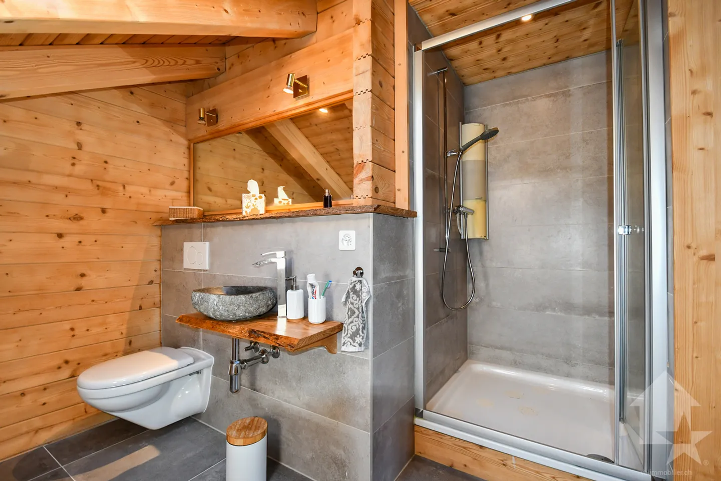 Spazioso chalet a pochi minuti da Saxon - Foto 13 di 28