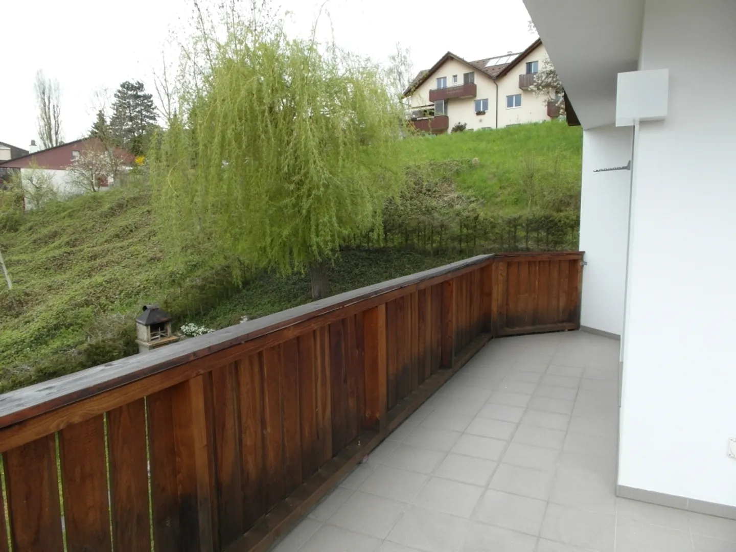 Sonnige Wohnung mit grossem Balkon - Foto 9 von 12