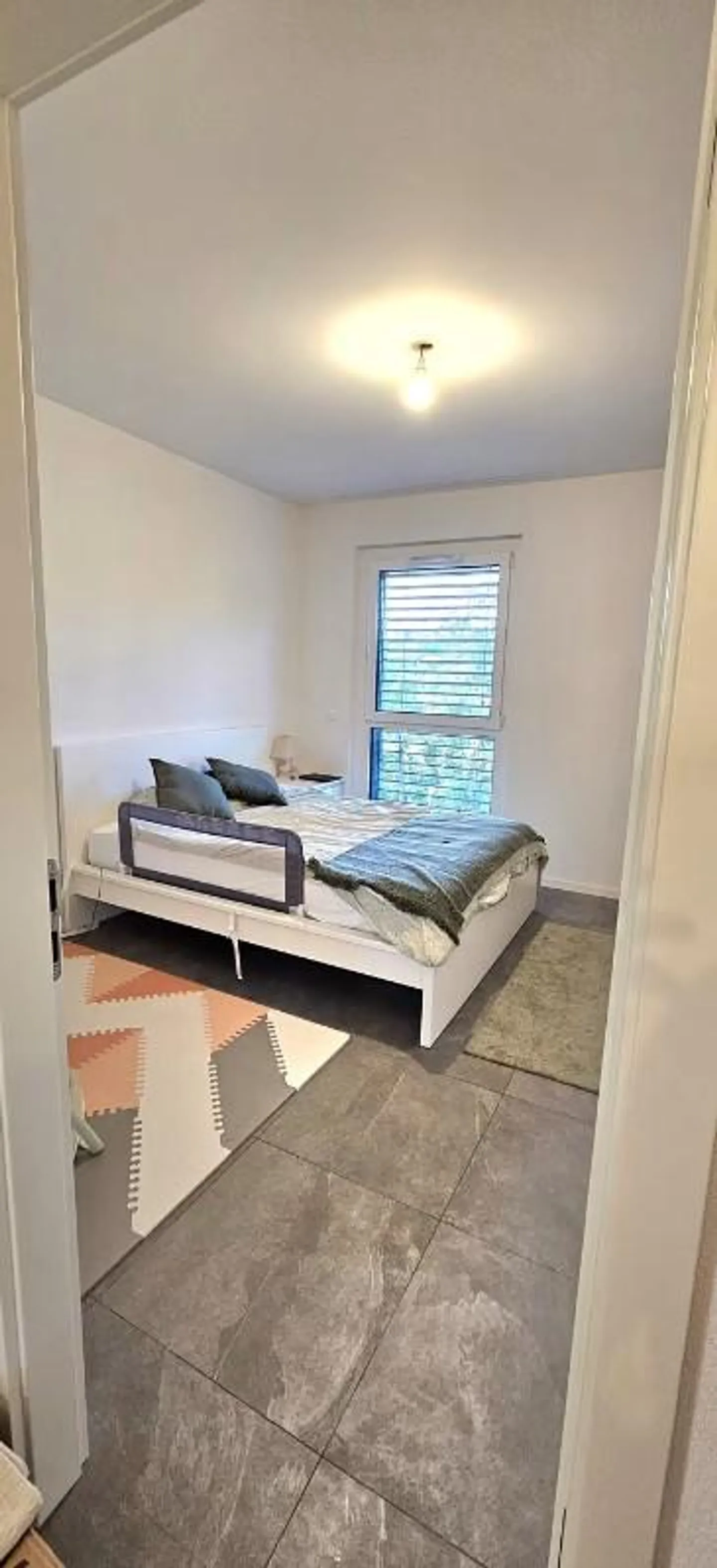 Appartamento 2.5 camere affascinante - Foto 3 di 11
