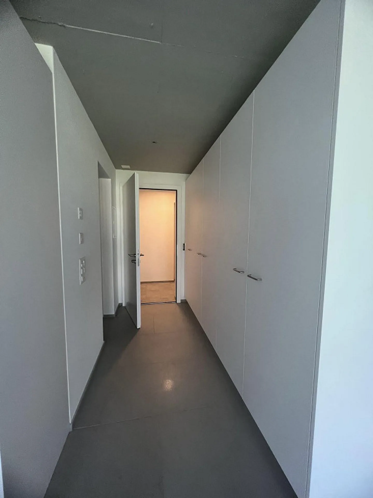 Moderno appartamento con 1 camera da letto con vista sulle montagne a Cazis - Foto 6 di 7