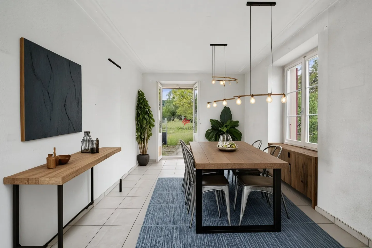 Spacious living as a single or two-family house - Photo 4 of 11