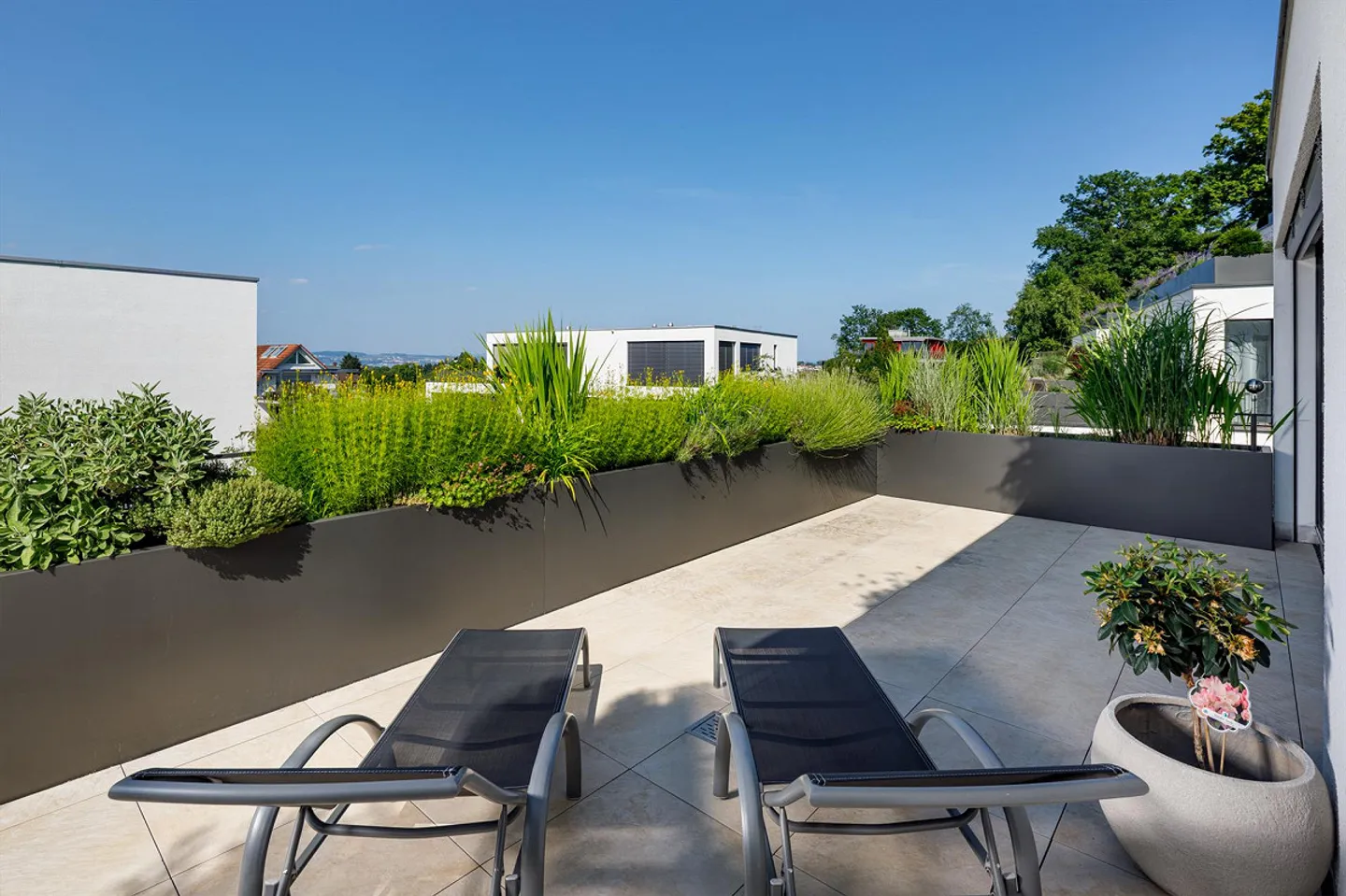 Appartement en terrasse au bord du lac de Constance avec vue partielle sur le lac - Photo 8 sur 9