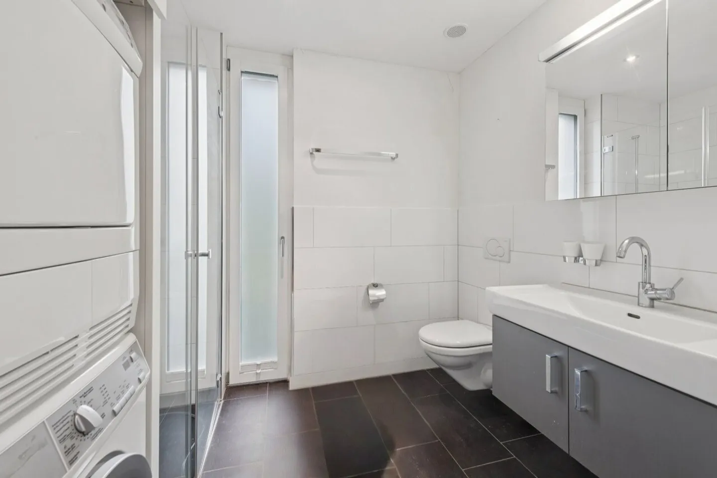 Vita moderna in una posizione privilegiata - Foto 4 di 5