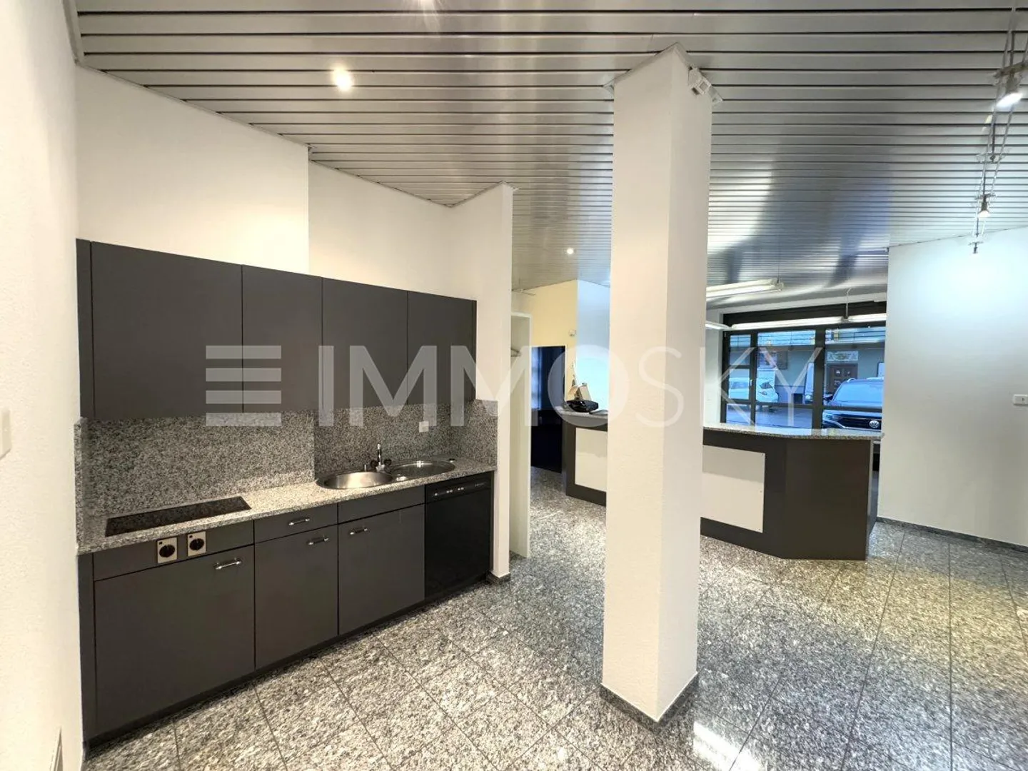 Ufficio 7.5 stanze - Foto 3 di 5