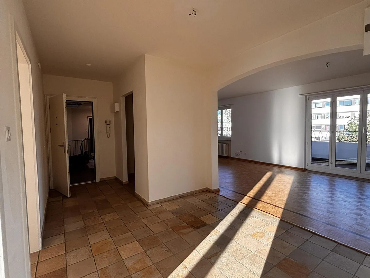 Charmant appartement de 4 pièces - Photo 6 sur 8
