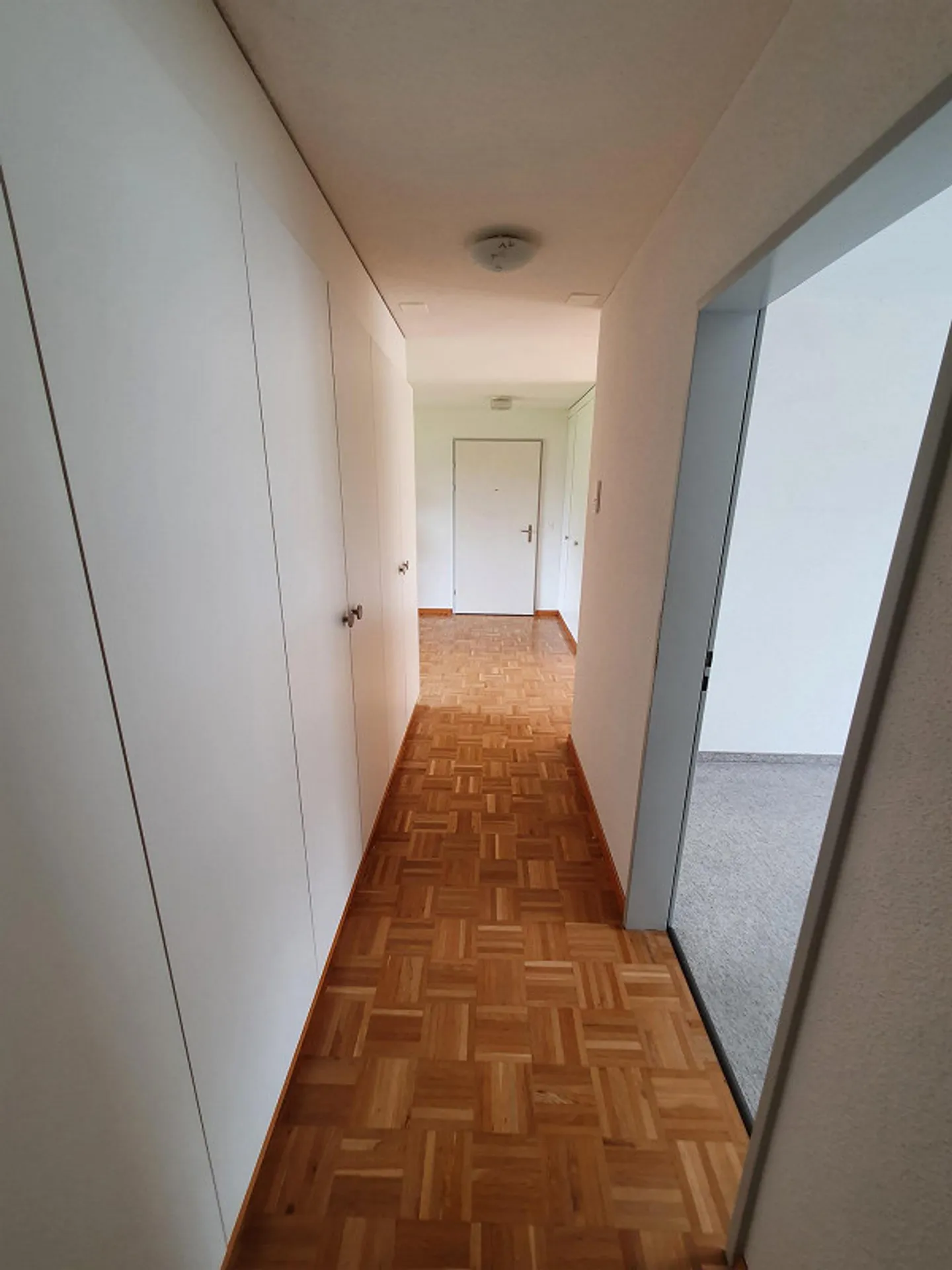 3.5 Zimmer 2. OG - Foto 8 von 9