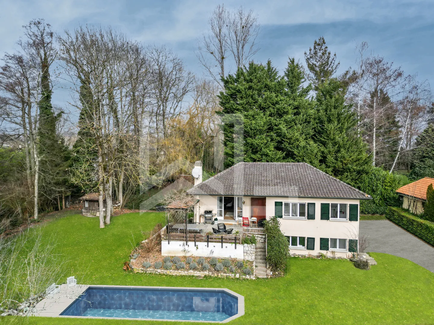 Schöne Villa im Herzen von Terre-Sainte - Foto 2 von 17