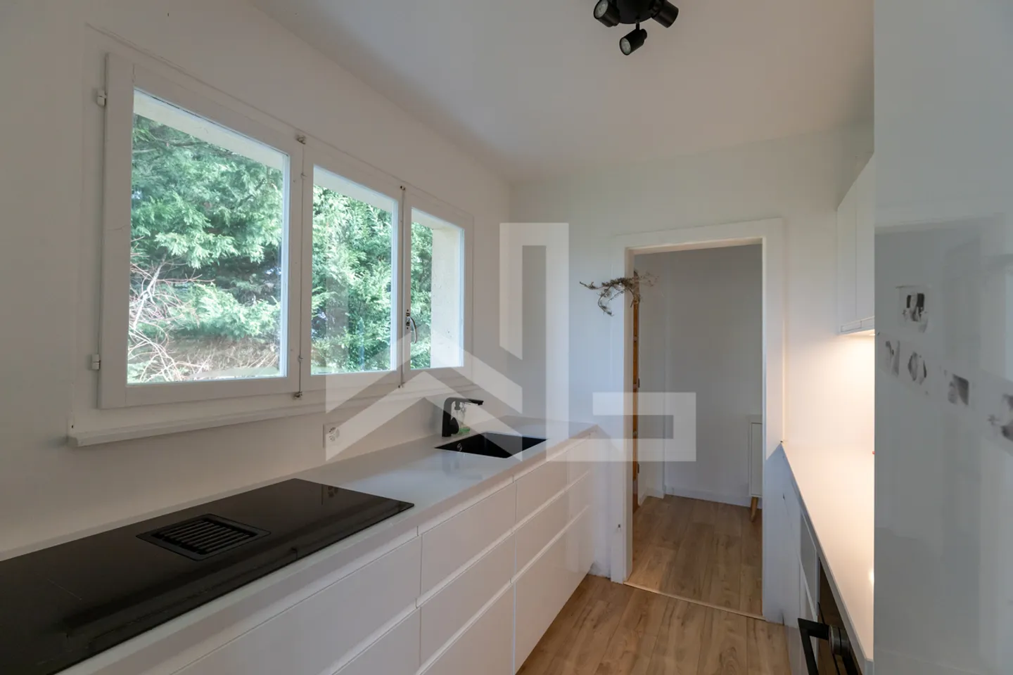 Schöne Villa im Herzen von Terre-Sainte - Foto 4 von 17