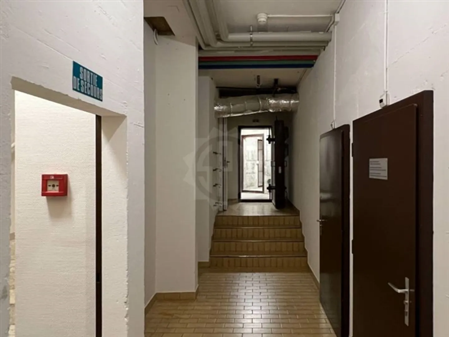 Beau dépôt - Genève - Photo 6 sur 6