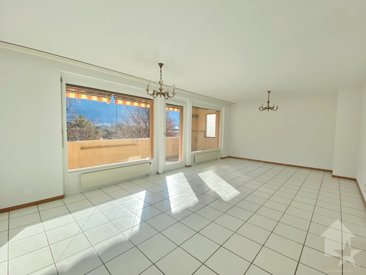 4.5 Room Apartment - Photo 3 of 20