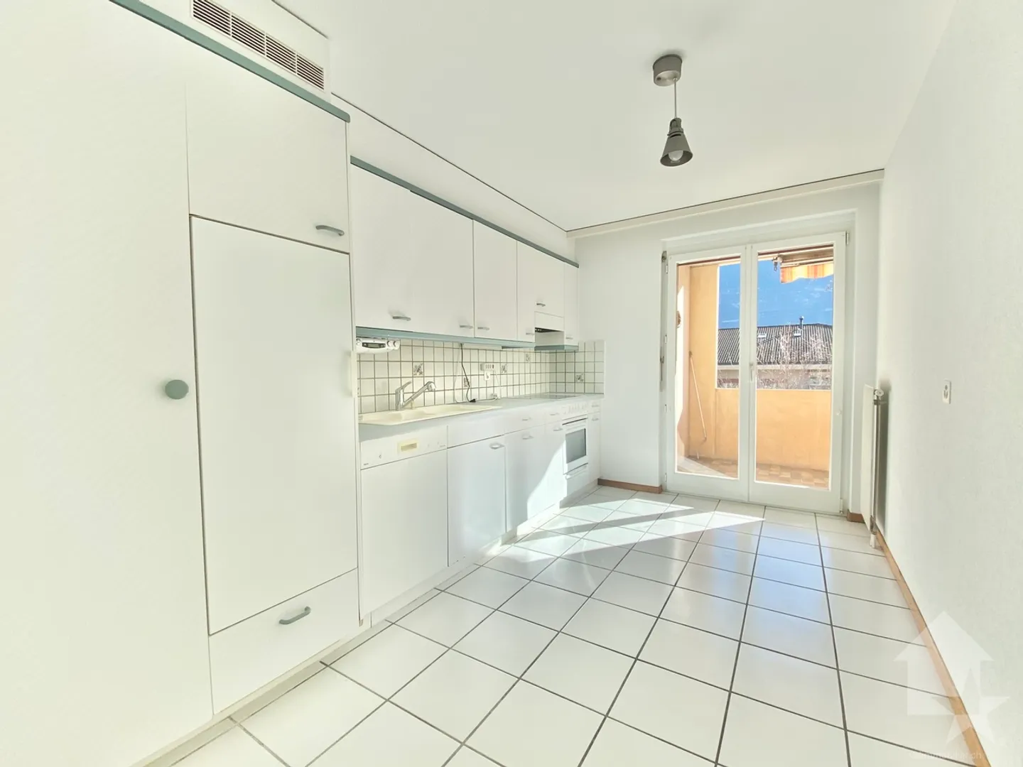 4.5 Room Apartment - Photo 7 of 20