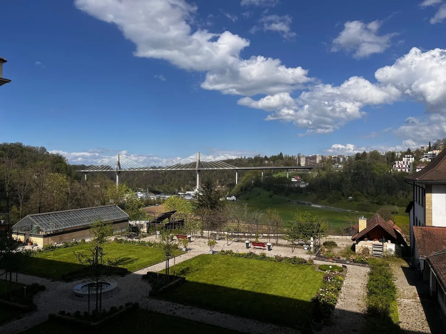 Bureaux de 104 m2 à louer à Fribourg - Photo 6 sur 8