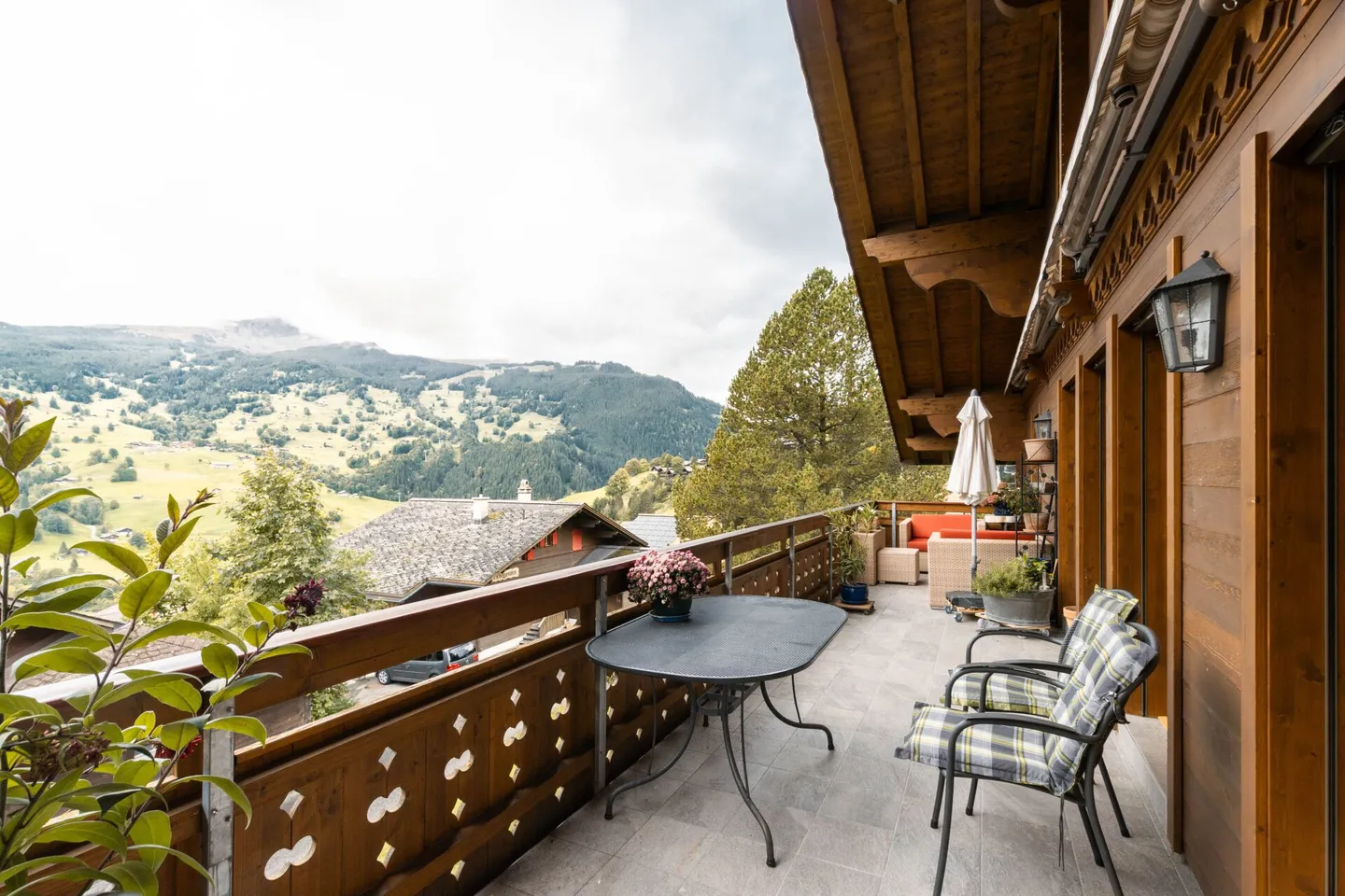 Charming 5.5-room apartment with gallery, Chalet Silberblume - Photo 30 of 35
