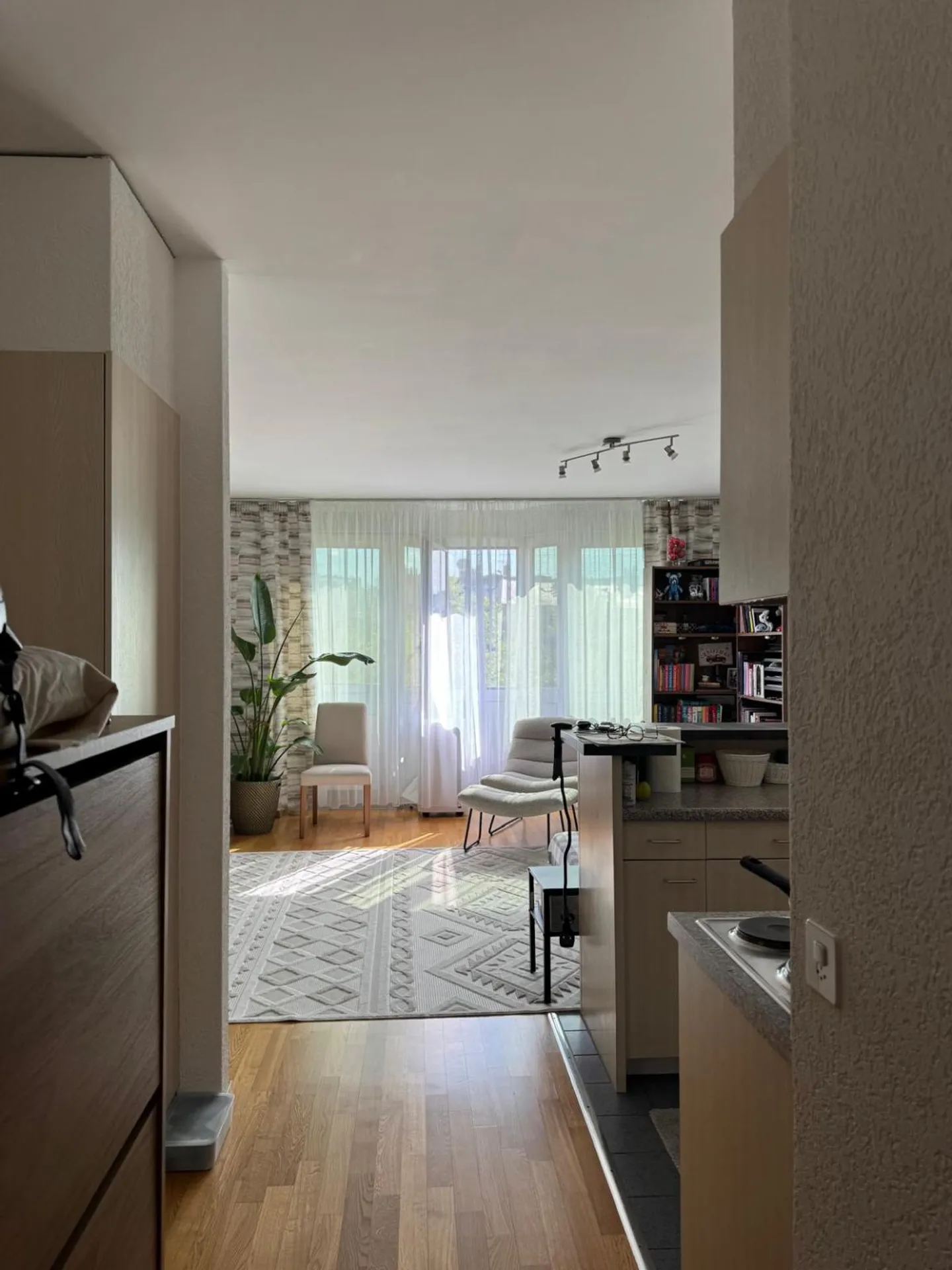 EXCLUSIVITÉ - Grand appartement 1,5 pièces à Eaux-Vives - Photo 1 sur 5