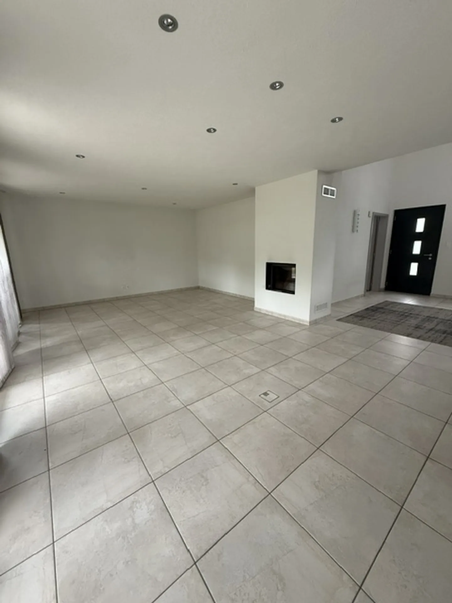 Modern Family Home in Courtételle - Photo 2 of 13