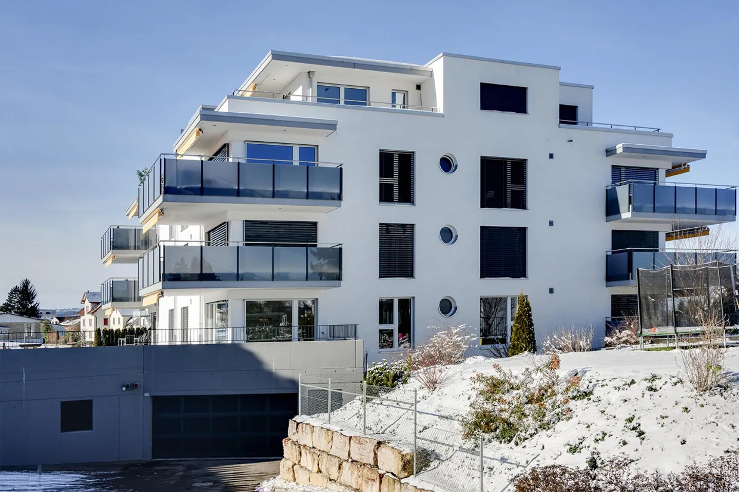 Modern and spacious! - Photo 2 of 8