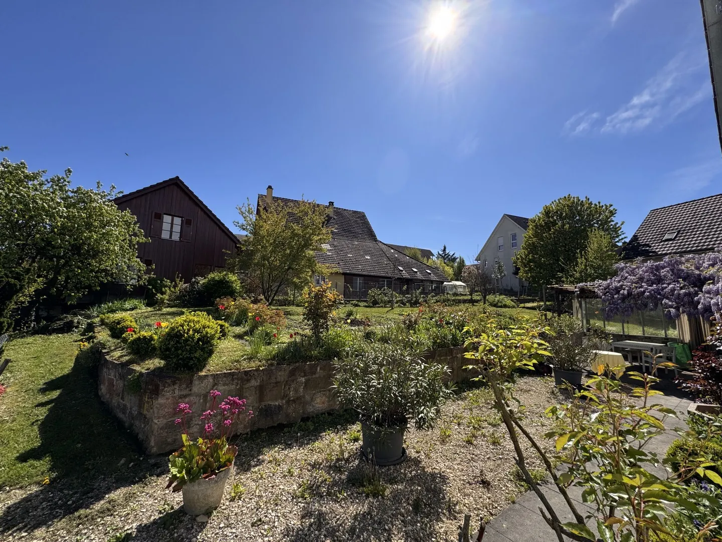 Charming 3-room apartment with large garden in Biel-Benken (BL) - Photo 10 of 11