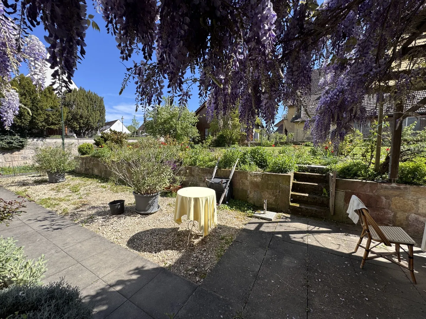 Charming 3-room apartment with large garden in Biel-Benken (BL) - Photo 11 of 11