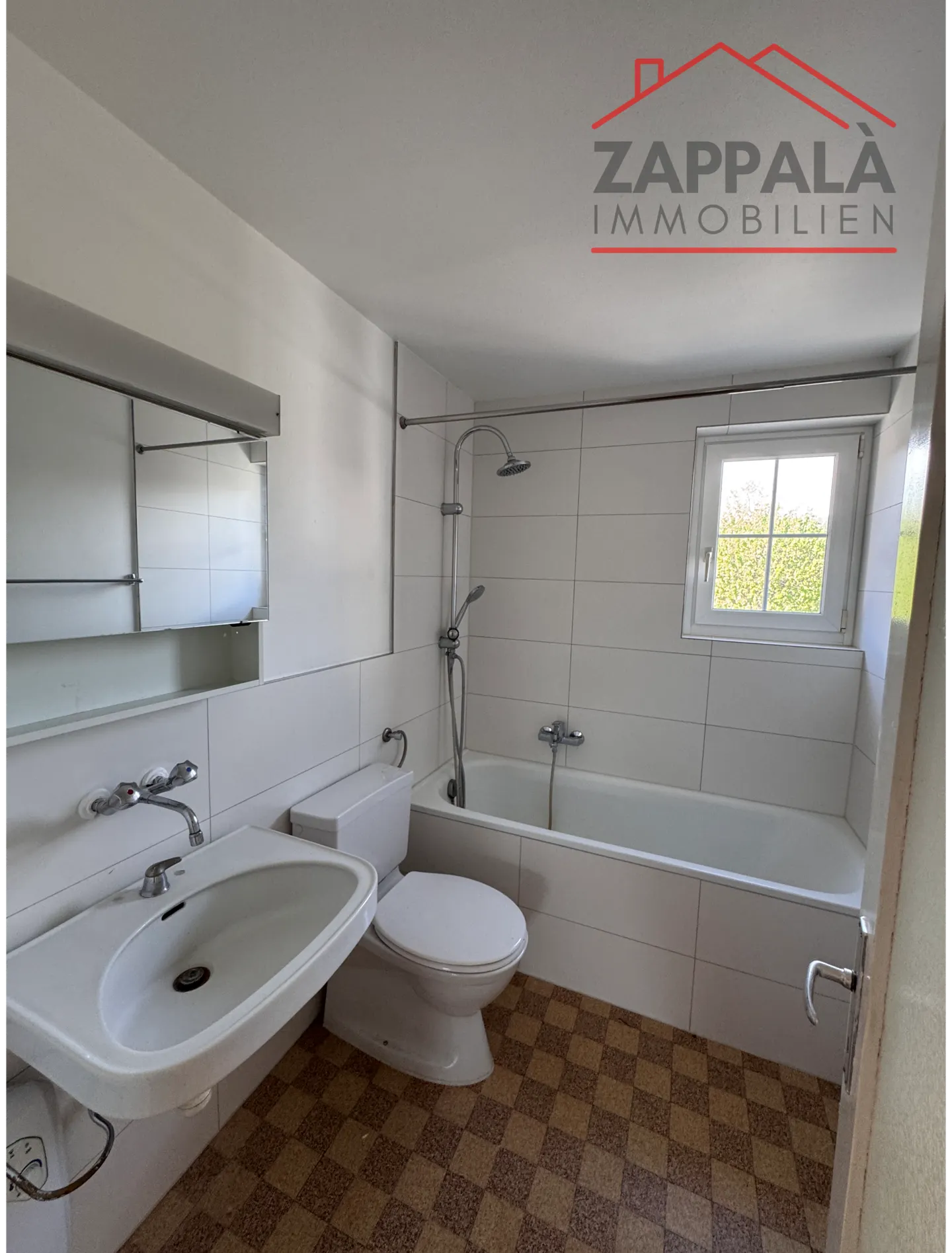 Charming 3-room apartment with large garden in Biel-Benken (BL) - Photo 6 of 11