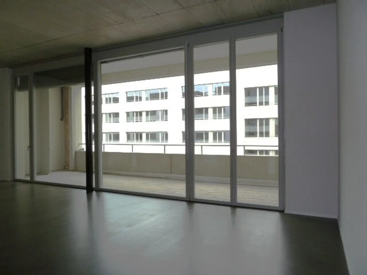 Loft à louer - Photo 8 sur 10