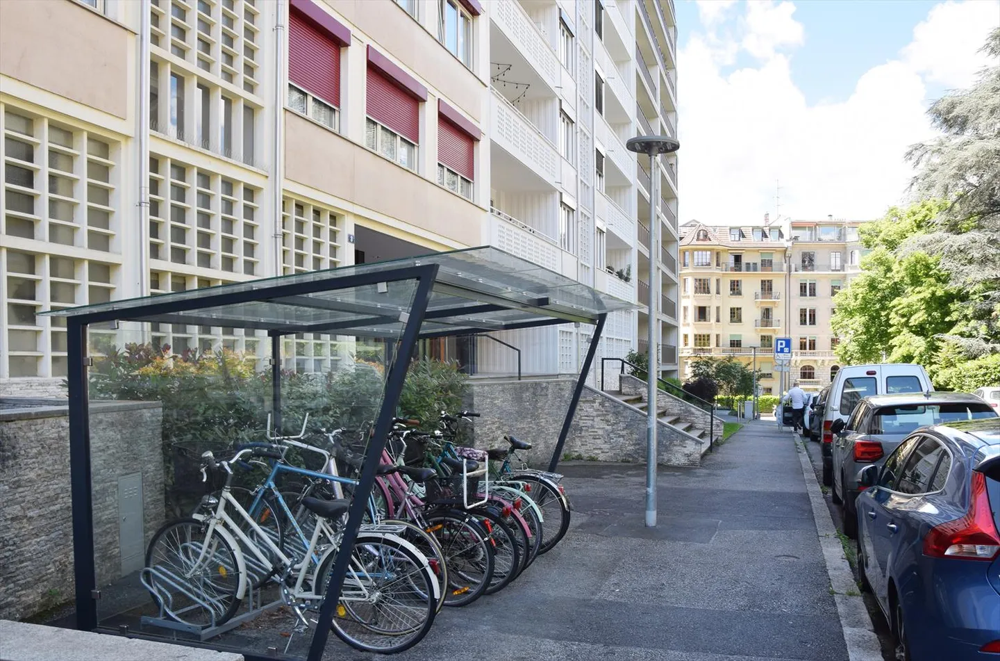 Appartamento 6 locali - Foto 2 di 4